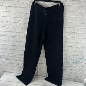 PINK Victoria's Secret Woman’s Black Textured Pants